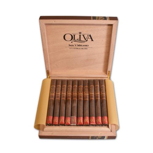 Oliva Serie V Melanio Edici?n A?o 2022 Cigar - Box of 10