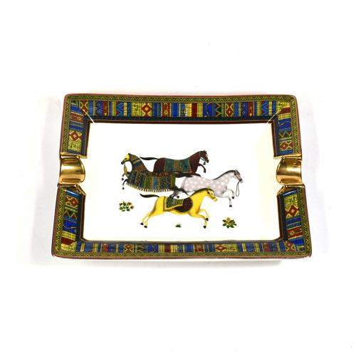 Four Horses 2 Position Cigar Ashtray