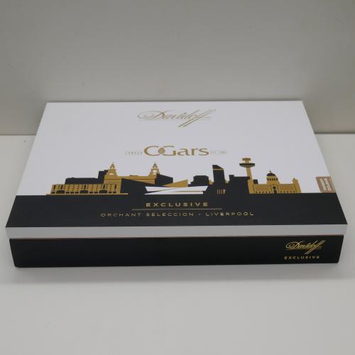 Empty Davidoff Orchant Seleccion Liverpool Edition Toro Cigar Box